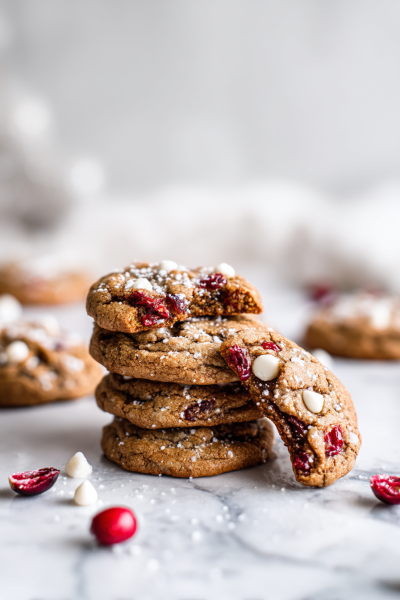 Delicious White Chocolate Cranberry Cookies for a Festive Treat